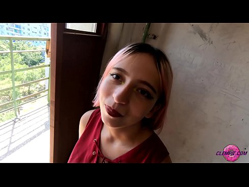 ❤️ Studentessa sensuale succhia uno sconosciuto nell'Outback - Sborra sulla sua faccia Porno vkal it.pornsexphoto.ru ❌❤